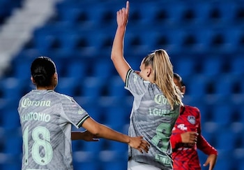 (Instagram / @americafemenil)