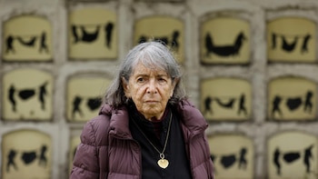 Murió Beatriz González, la artista