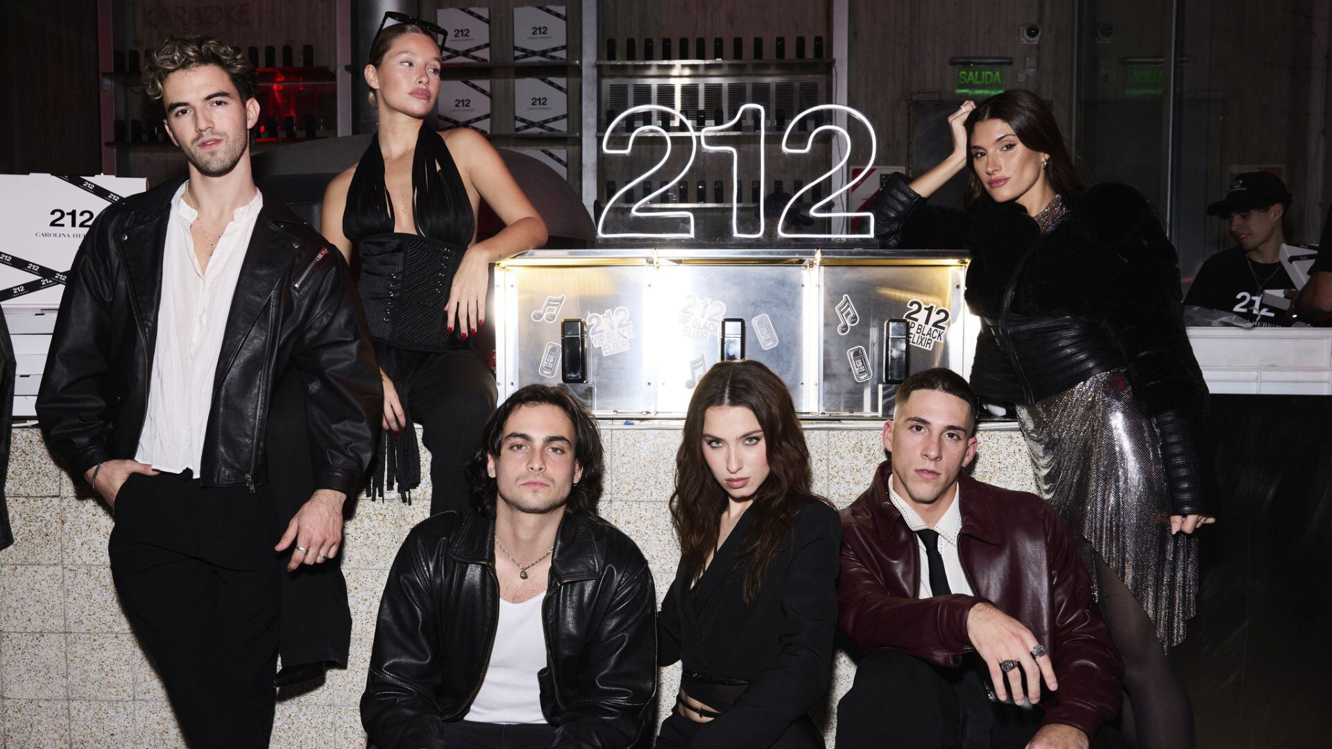 Lolita Latorre, Manu Dons, Delfi Aused, Martiniano, Fran Rizzaro y Gina Mastronicola (Carolina Herrera)