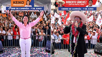 Keiko Fujimori con camisa rosa y Roberto Sánchez con sombrero hablan en escenarios con confeti, frente a multitudes que los vitorean durante sus campañas.