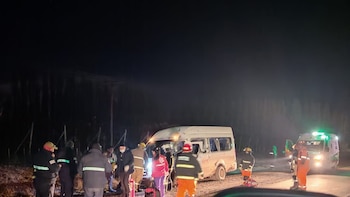 Una persona murió en un choque múltiple entre una camioneta, un camión y una trafic en la zona de Vaca Muerta