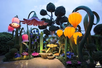 Algunas atracciones de Disneyland permanecerán cerradas el próximo verano: Pixie Hollow y el espectáculo Fantasmic tendrán un funcionamiento limitado durante el mes de mayo. Foto: Disneyland