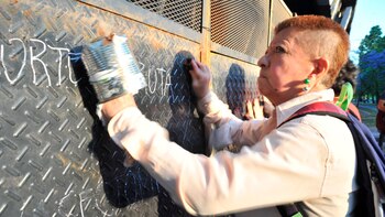 La dependencia policial fue vallada