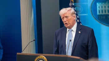 Trump rebaja el viaje a Rusia del jefe de la CIA y asegura que la visita es "rutinaria"