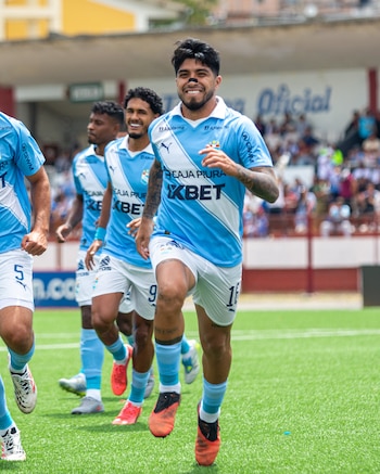 Luis Iberico ya suma siete goles en la temporada con Sporting Cristal.