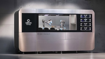 El robot CA-1 ajusta sus