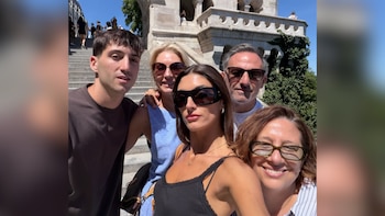 El mal momento de Lola y Yanina Latorre en Budapest: “Mi hermano casi se agarra a trompadas con un francés”