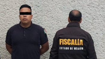 Detienen a policía municipal de Cuautitlán Izcalli por presunta trata de personas
