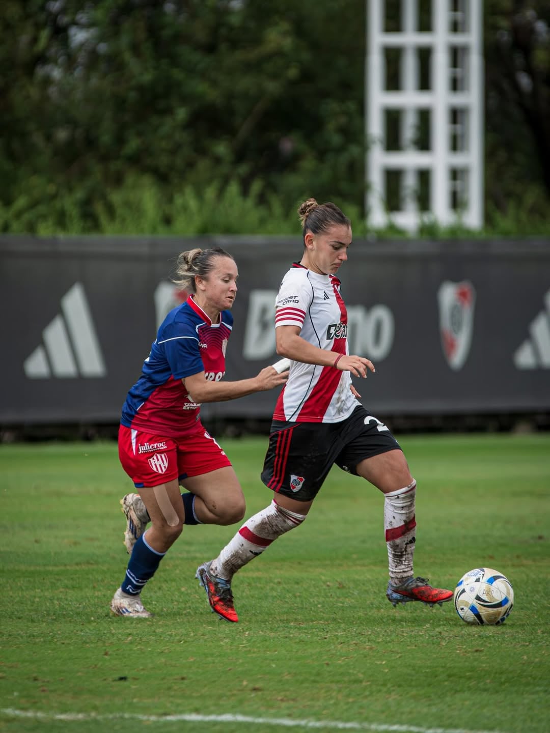 Agustina Maldonado inició su camino profesional con la camiseta de River Plate