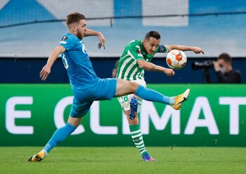 Andrés Guardado anotó el gol