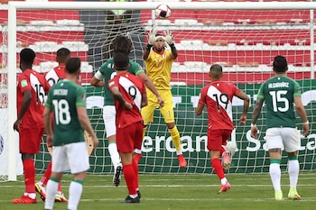 El 'Pulpo' no pudo mantener su valla invicta en este duelo con Bolivia por Eliminatorias. (Foto: FPF)