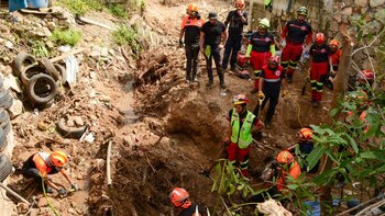Los servicios de emergencia iniciaron