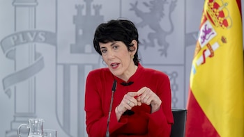 Elma Sáiz defiende gobernar con