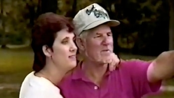 La inesperada tormenta en la bahía sorprendió a la tripulación, provocando el vuelco del bote y poniendo en riesgo la vida de Ponson, Mac y el perro Booga (Fox News)