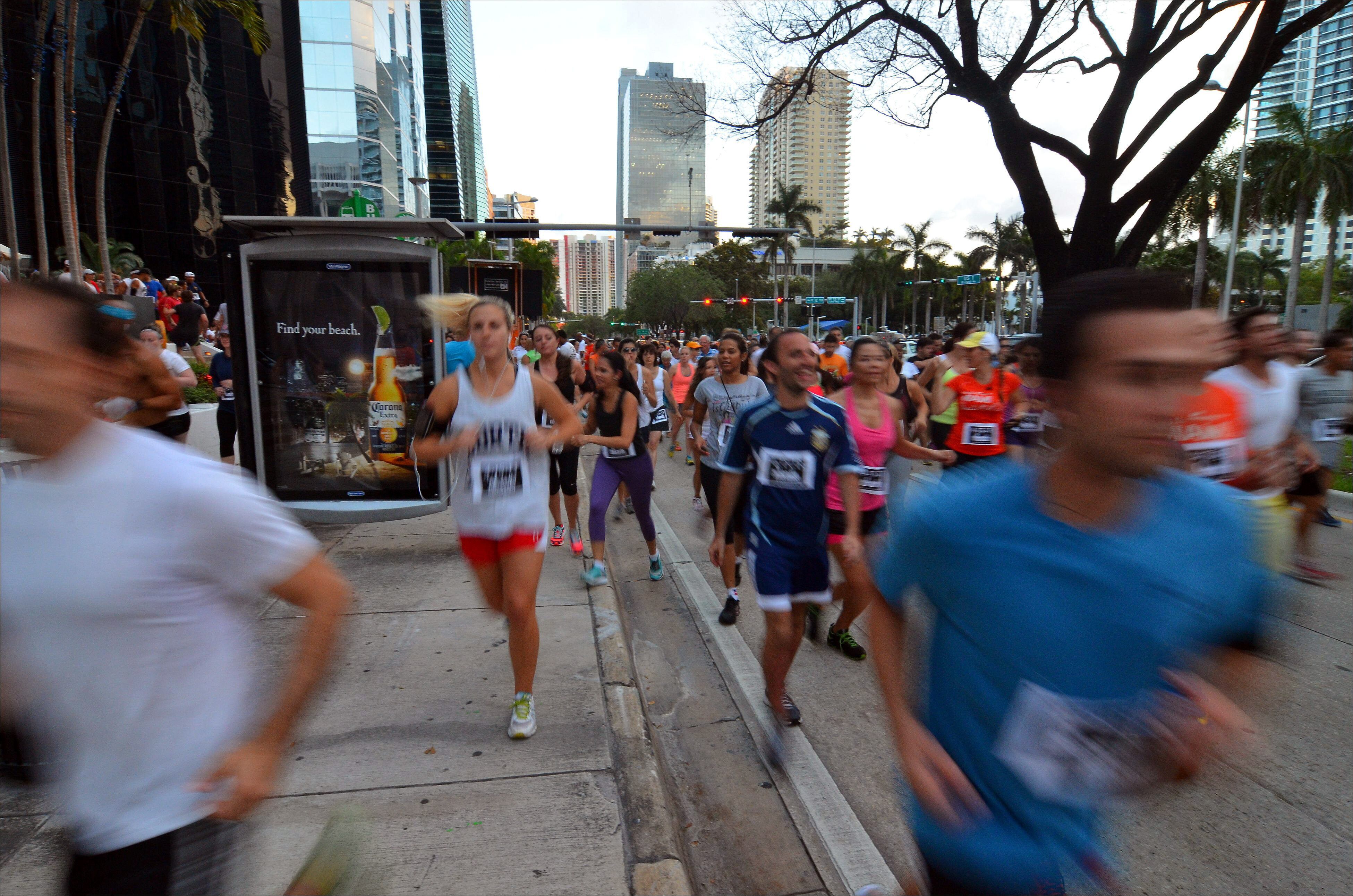 La llamada pared de los 30 kilómetros se produce cuando se agotan reservas y el cuerpo debe buscar otras fuentes de energía
EFE/Gastón de Cárdenas