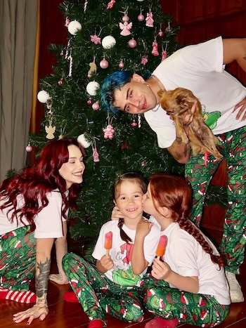 Vestidos con pijamas de El