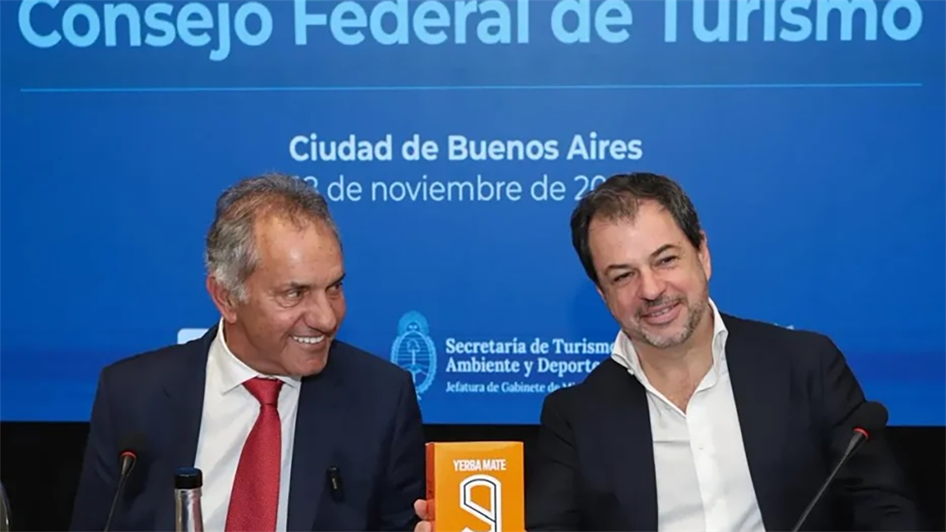 El secretario de Turismo, Ambiente y Deportes, Daniel Scioli, sostuvo que el éxito del fin de semana largo se debe a las políticas de estabilidad y crédito