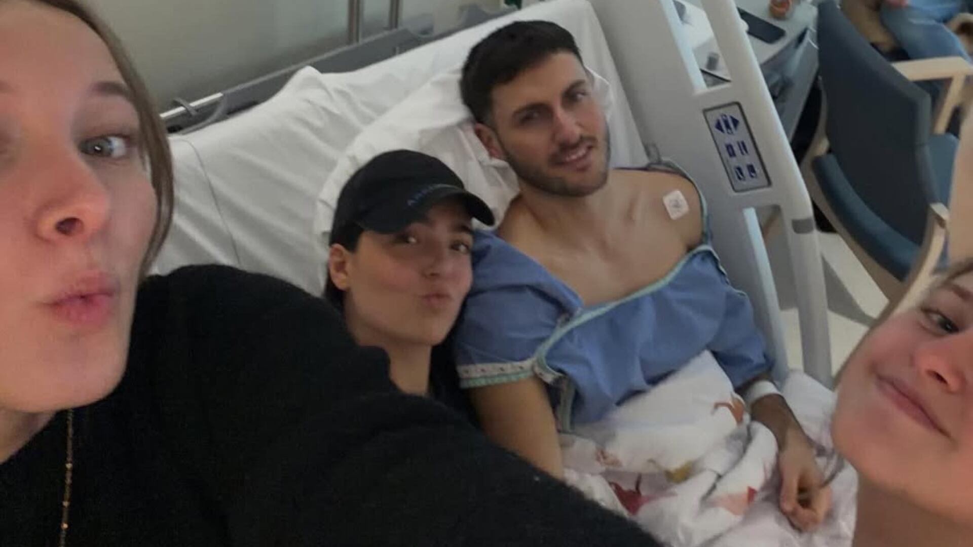 Un video protagonizado por Agustina Giménez y su hermano Santiago, en recuperación por lesión, desató risas y apoyos en redes sociales al mostrar el lado más cercano del delantero mexicano en momentos difíciles. (Instagram/ agus.gimenez)