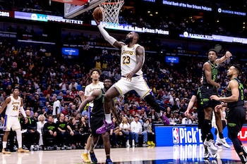 LeBron James frente a