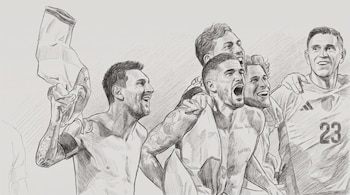 Ilustración a lápiz en blanco y negro de cinco hombres sonriendo; el primero a la izquierda sostiene una camiseta, el último a la derecha viste el número 23.