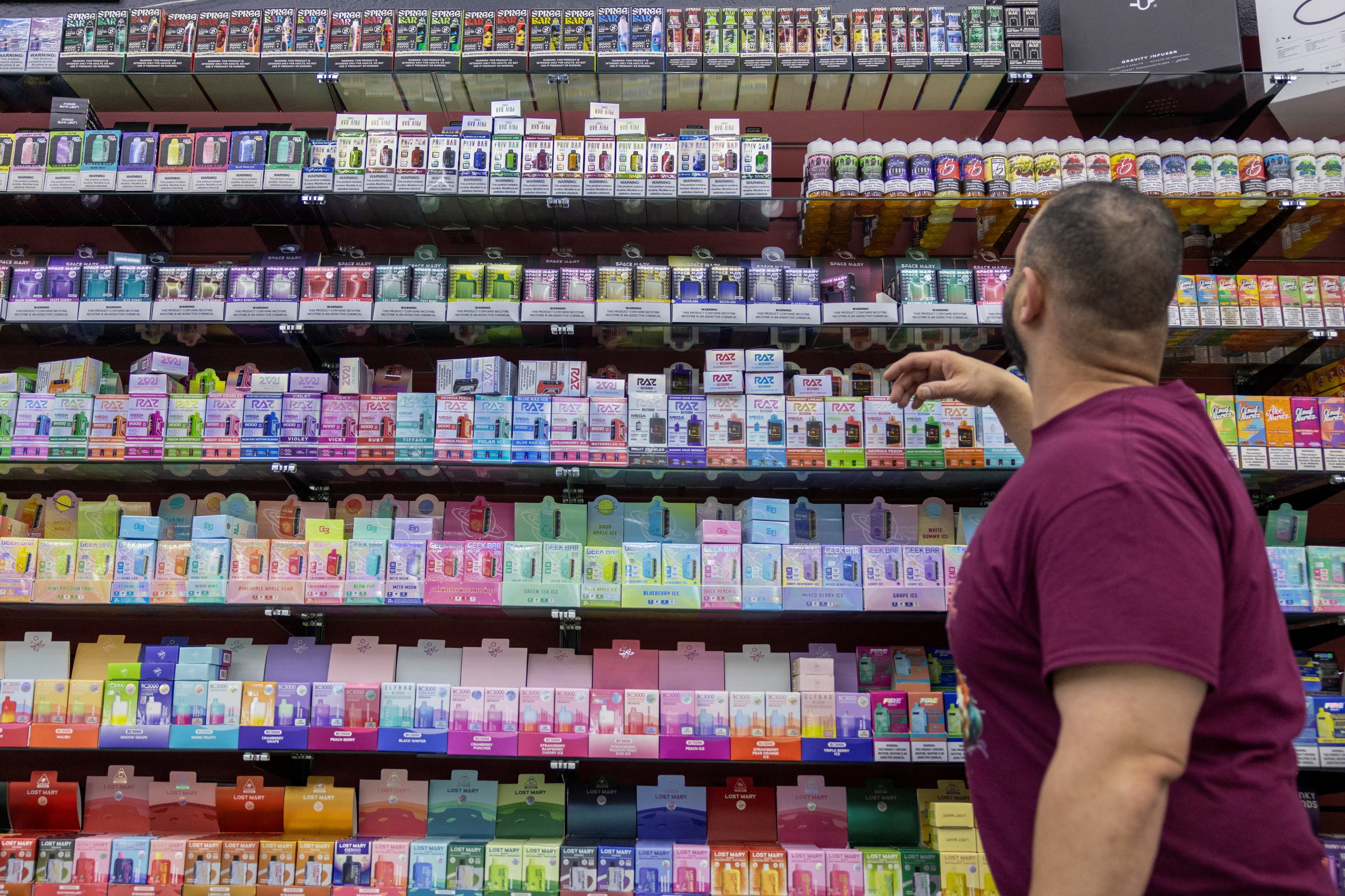 El mito de que los productos alternativos al cigarrillo son seguros queda desmentido por datos publicados en European Heart Journal (REUTERS/Kevin Mohatt)