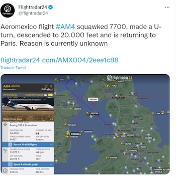 La nave despegó de París