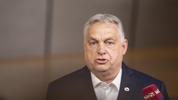 Orbán amenaza con cortar el