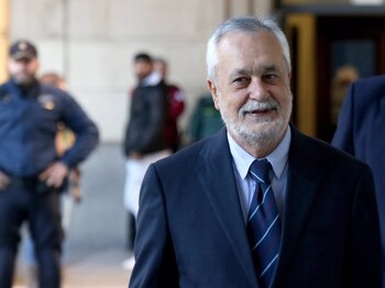 Griñán llega a la Audiencia