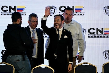 El nuevo presidente de Colombia Abelardo de la Espriella llamó a la reconstrucción y advirtió mano firme ante el crimen - crédito Luis ACOSTA/AFP