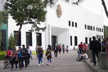 La Residencia Oficial Los Pinos