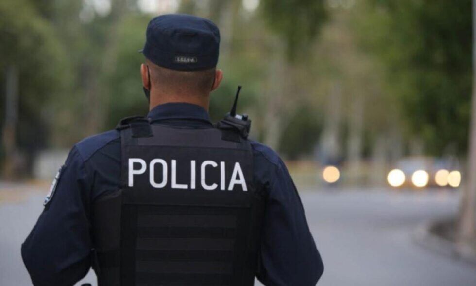 La Policía Bonaerense recibe en noviembre 2025 una actualización salarial que impacta en todas las jerarquías y categorías (Policía de Buenos Aires)