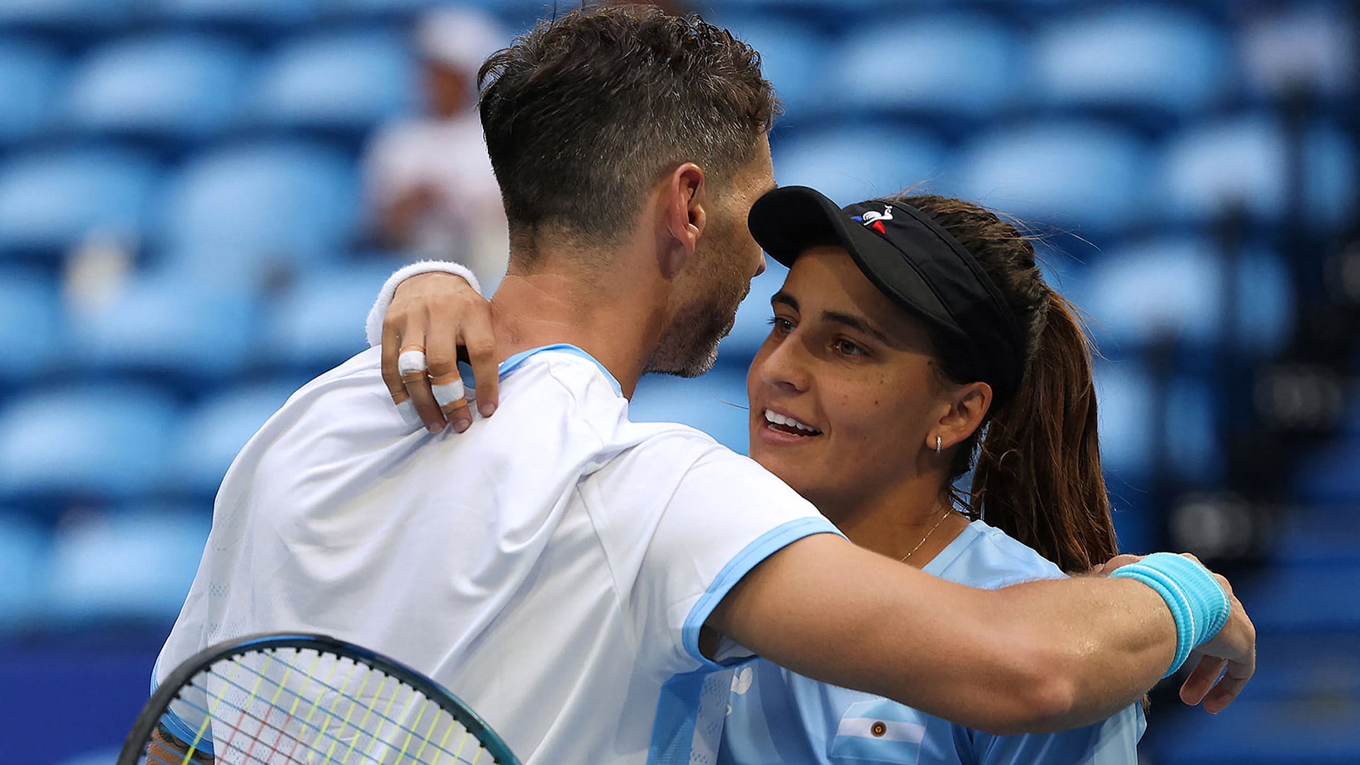 Guido Andreozzi y Lourdes Carlé, protagonistas del dobles mixto argentino en la United Cup (Fuente: COLIN MURTY / AFP)