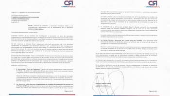 La colectividad pidió revisar las denuncias sobre presuntas reuniones con exjefes paramilitares que habrían buscado afectar la imagen de Abelardo De La Espriella, Álvaro Uribe y Germán Vargas Lleras (@PCambioRadical/X)
