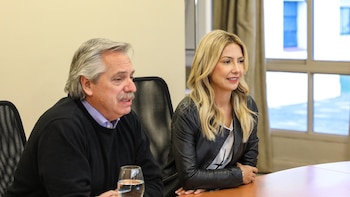 Confirman el sobreseimiento de Fabiola Yañez en una causa que le inició Alberto Fernández por revisar el teléfono que le dio a su hijo
