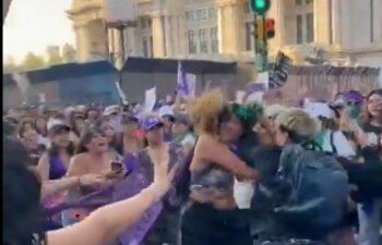 Las oficiales de la PA