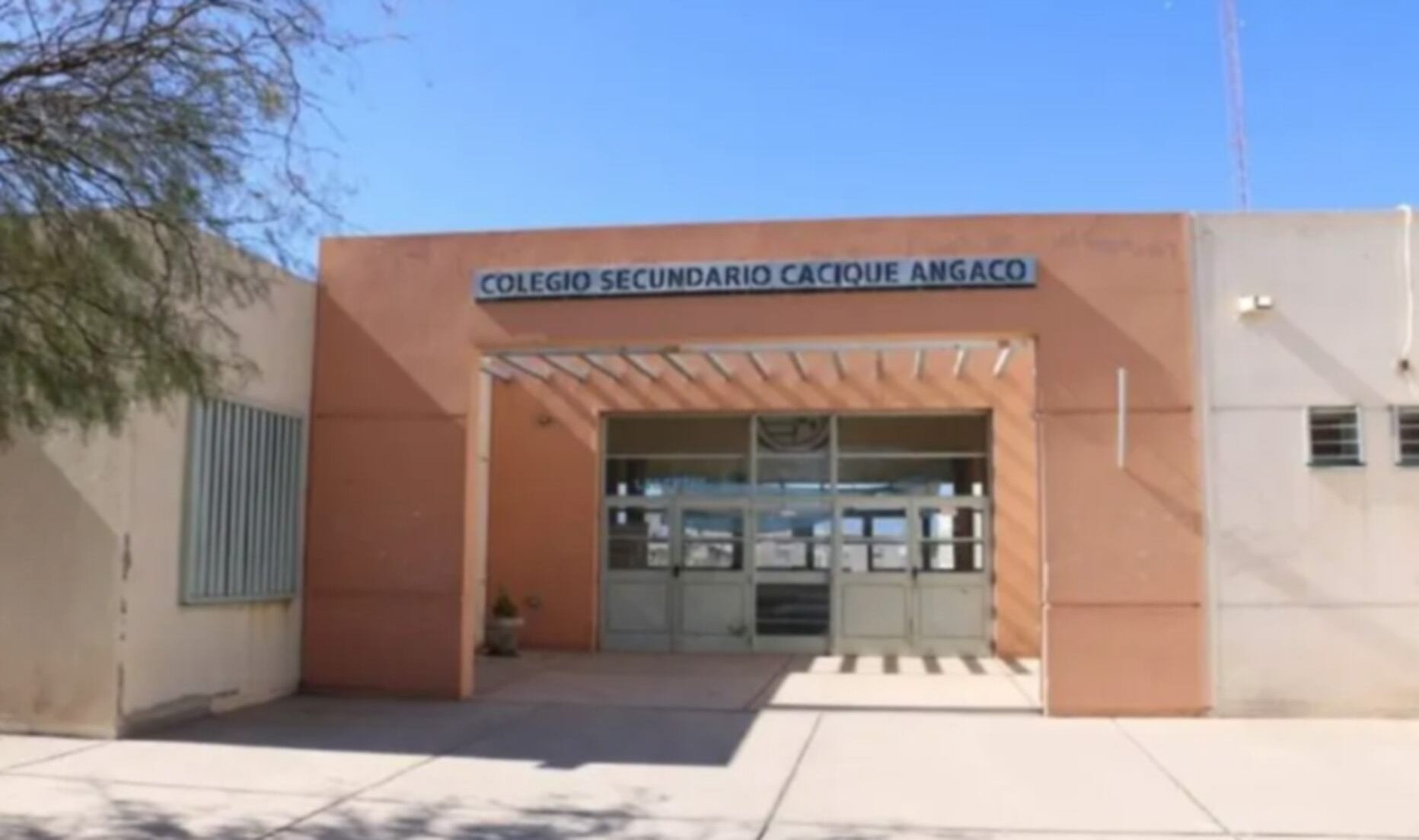 El Colegio Cacique Angaco sufrió el robo de más de 600 mil pesos (Tiempo de San Juan)