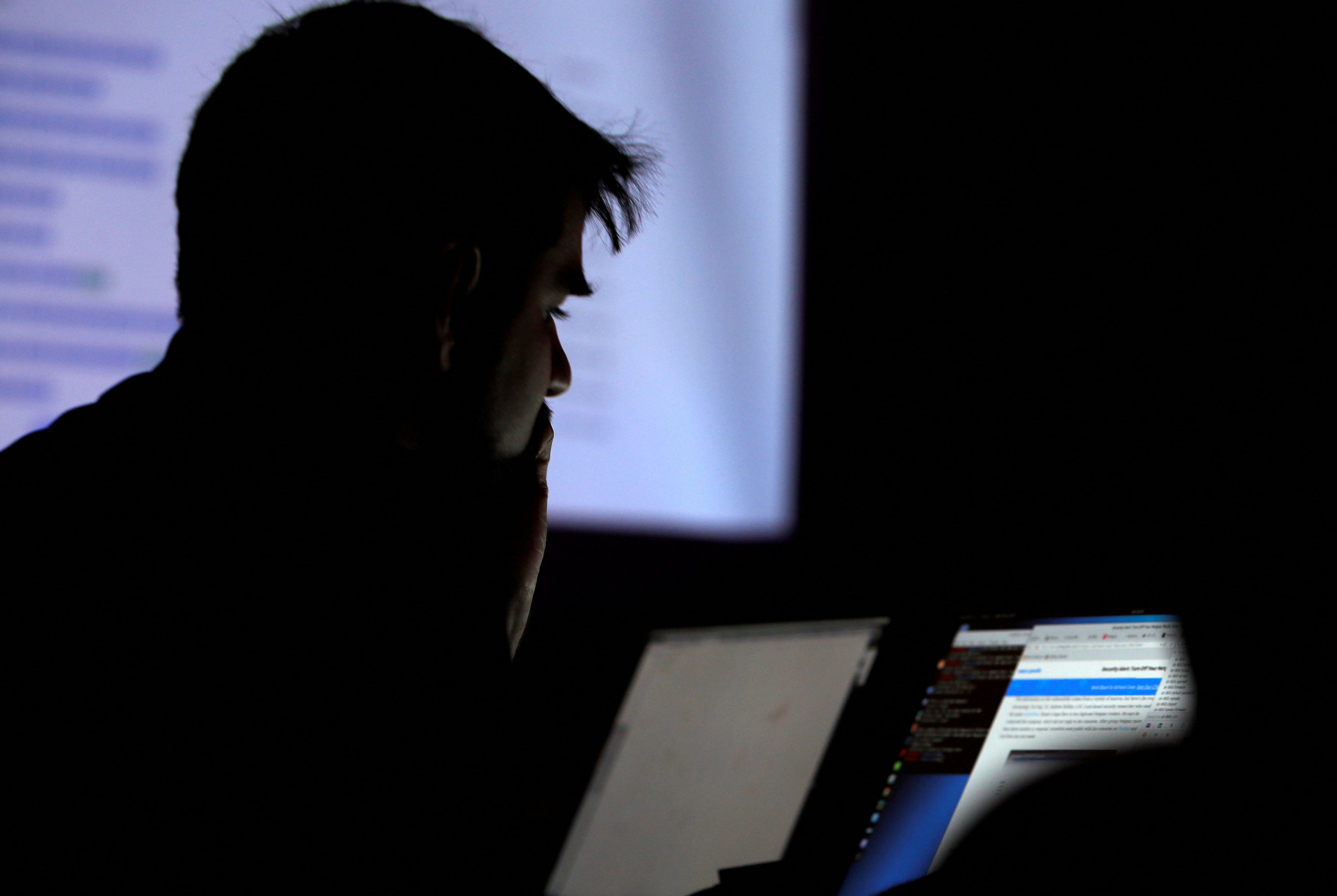 La autenticación de dos o múltiples factores es usada por el 46% de los usuarios de macOS, frente al 51% de los usuarios de Windows. (Reuters)