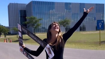 Sol Pérez se recibió de abogada