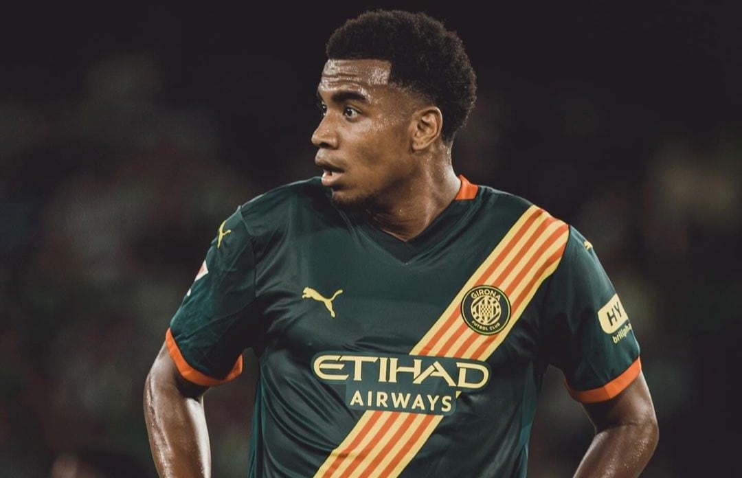 Jhon Solis solo tuvo una buena temporada en Girona, que fue la campaña 2023/2024 - crédito @jhonsolis10/Instagram