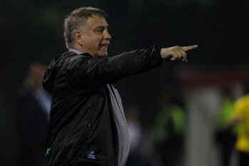 En la imagen, el exentrenador