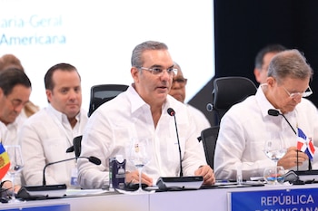 El Gobierno de Luis Abinader impulsó la expansión del metro de Santo Domingo y construyó teleféricos, autopistas, acueductos, túneles, hospitales y extensiones universitarias. (Via: REUTERS)