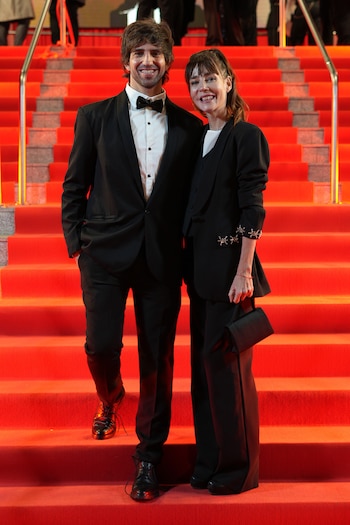 Paola Krum y su pareja,