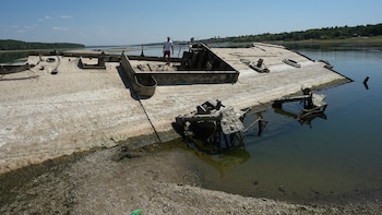 La sequía del Danubio saca a la superficie la flota nazi de la Segunda Guerra Mundial: Hitler mandó hundir los barcos durante la retirada ante el avance soviético