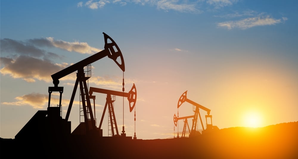 El sábado, Irán añadió un tercer nivel de precios de gasolina, elevando el precio de la gasolina completa por encima de las cotizaciones mensuales en 50.000 riales (4 centavos de dólar estadounidense). (Foto: Shutterstock)