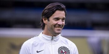 Solari y su cuerpo técnico