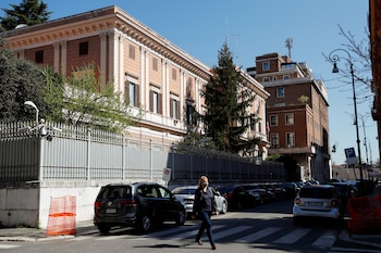 Vista de la Embajada de Rusia en Roma, señalada en la nueva causa de espionaje que derivó en la expulsión de dos agregados militares (REUTERS/Guglielmo Mangiapane)