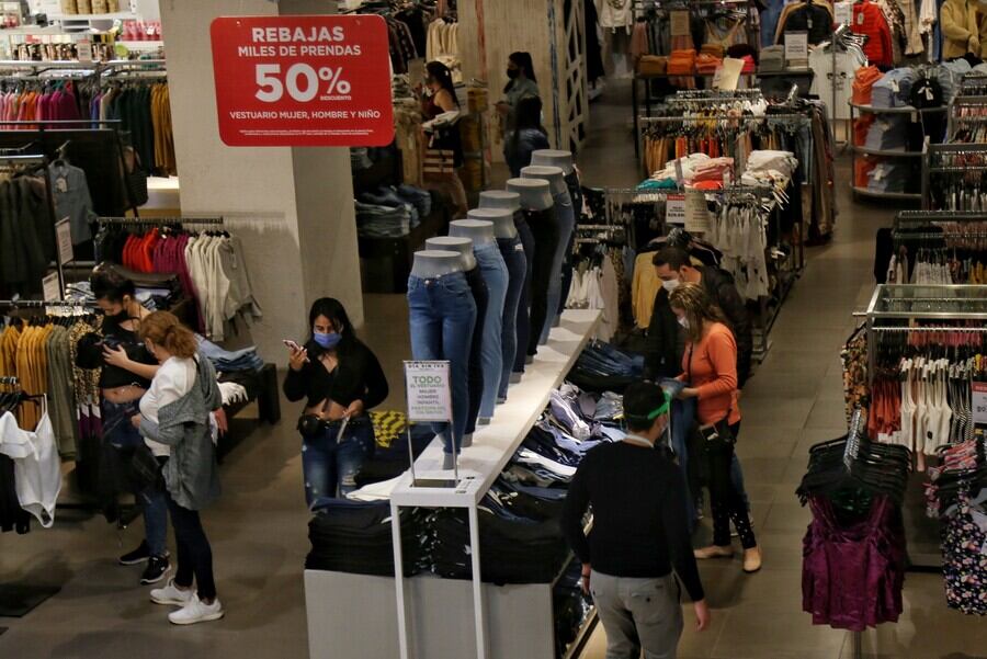 El comercio colombiano sigue concentrado en bienes minero-energéticos que representan más del 60% de las exportaciones - crédito Camila Díaz/Colprensa