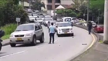 Video: ambulancia en Cali se