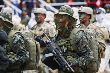 Delegaciones de EsSalud, Bomberos, Samu,