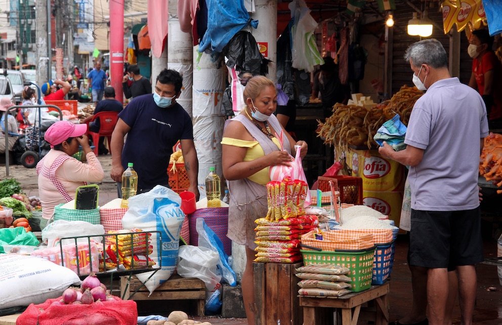 5PQPKLYMLFGWJEGMFP44TLSYAU